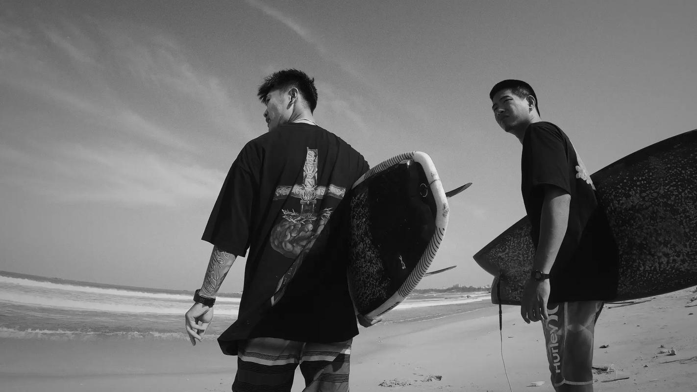 抖音合唱Psycho为何能引爆全球?集体狂欢背后的文化密码是什么?