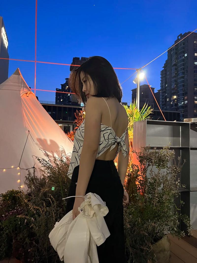 say miao抖音是何神秘现象?为何能引发无数网友争相模仿,成为席卷全网的流行密码?