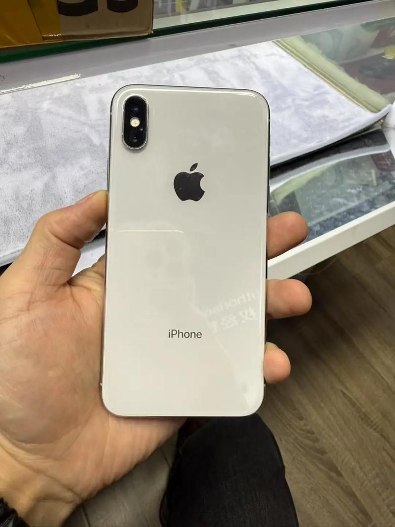 iPhone X玩抖音体验如何?老机型能否流畅运行最新版本?