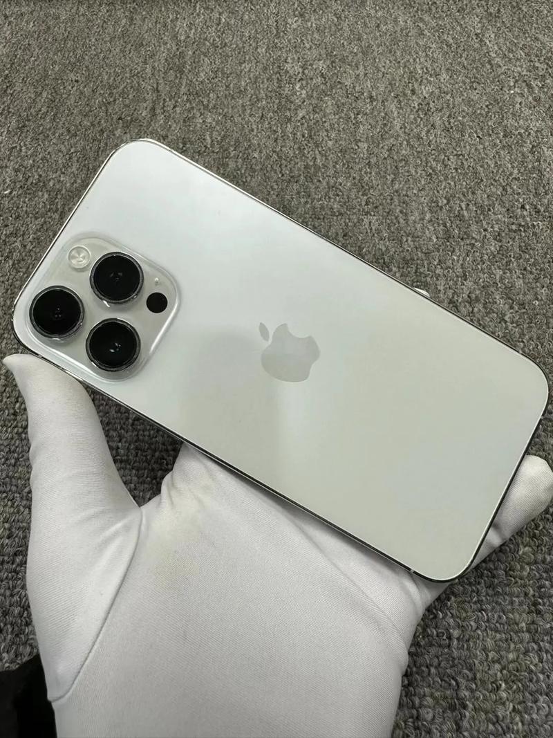 抖音上的iPhone照片为何总能惊艳众人?是手机自带滤镜还是摄影技巧的魔法?