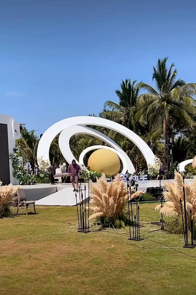 快手直播官方是否存在卡人行为？其判定标准与运营逻辑是否透明？主播应如何规避风险？