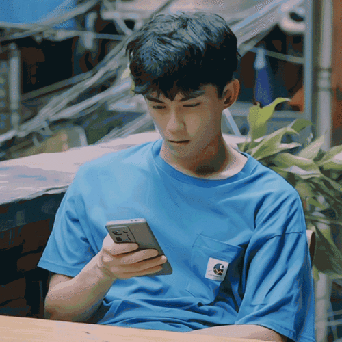 快手红人刘川照片14岁