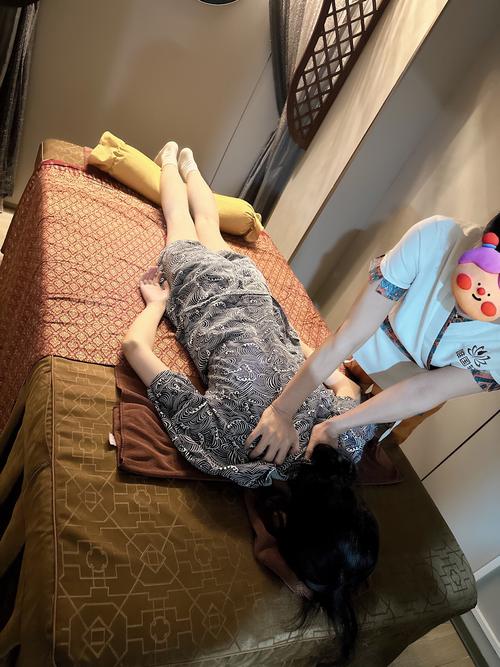 快手保健按摩人的ID背后藏着怎样的健康服务与信任密码？