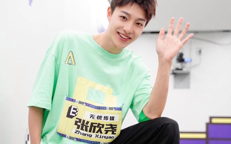 抖音红人张欣尧的抖音号为何能吸引千万粉丝？他的内容创作有何独特魅力？
