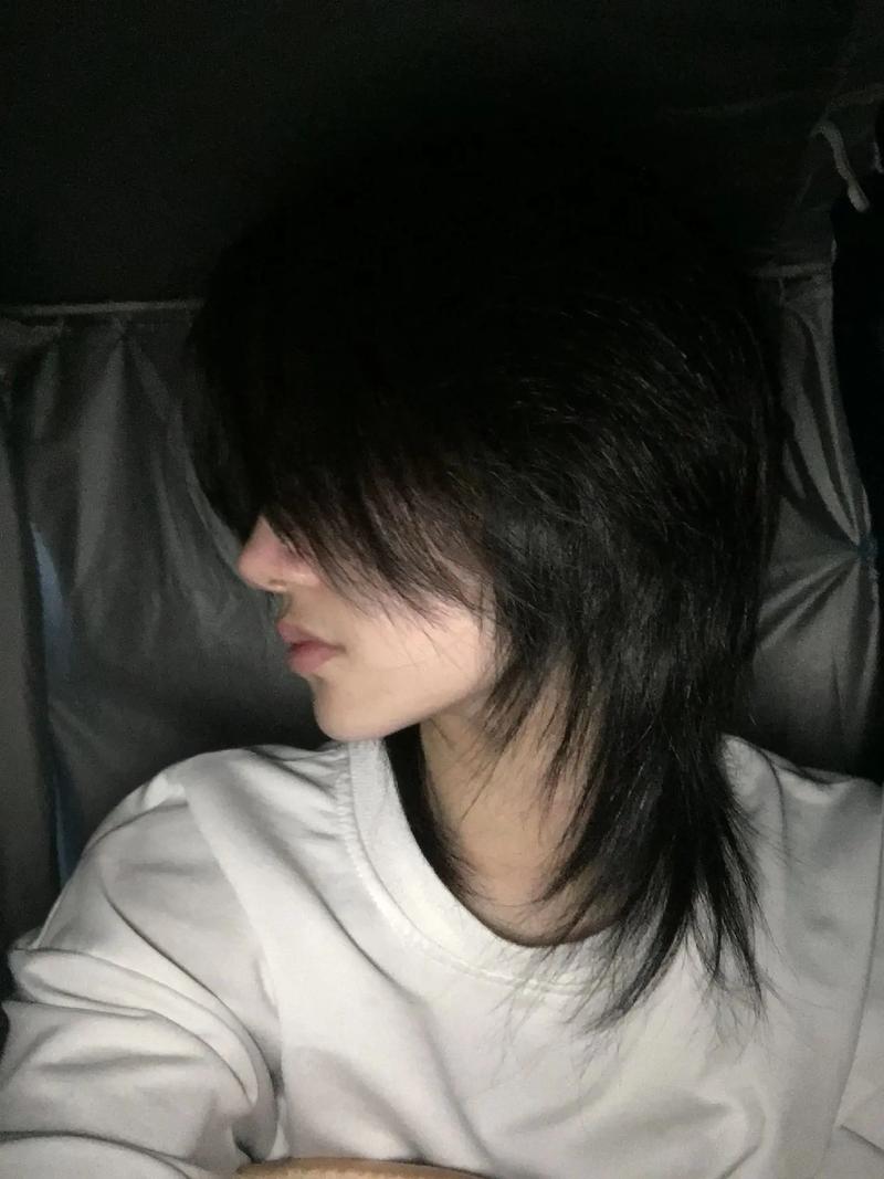 快手AIGC生成的虚拟发型叫什么？有哪些独特风格和命名规则？