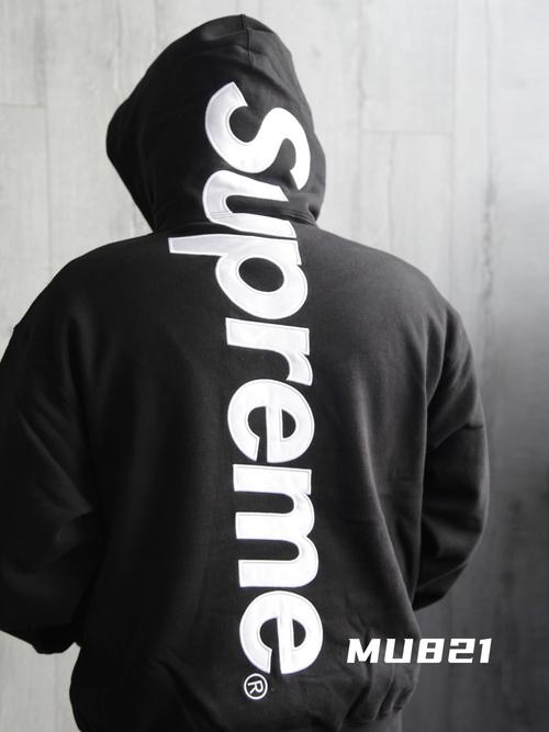 Supreme与抖音的联名营销为何能引爆年轻群体？背后藏着哪些流量密码？