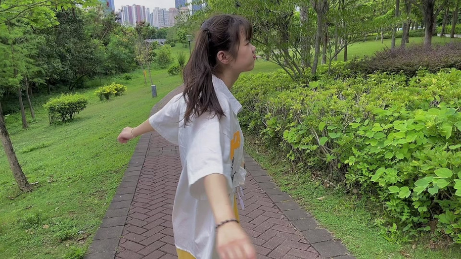 yespapa抖音如何通过短视频打造亲子IP?其爆款内容背后有何运营逻辑?