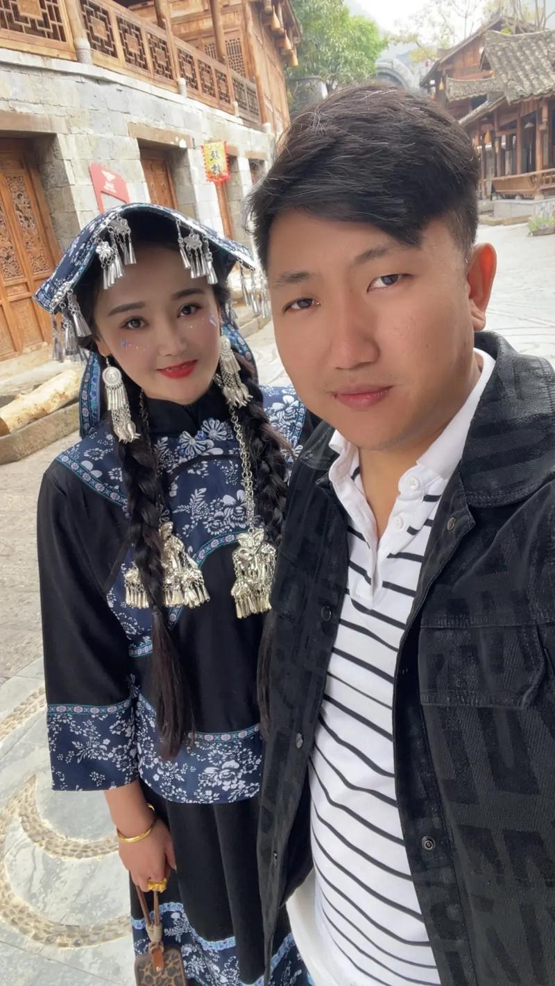 抖音压寨夫人抖音号是特定账号还是文化现象?背后有何故事或运营逻辑?