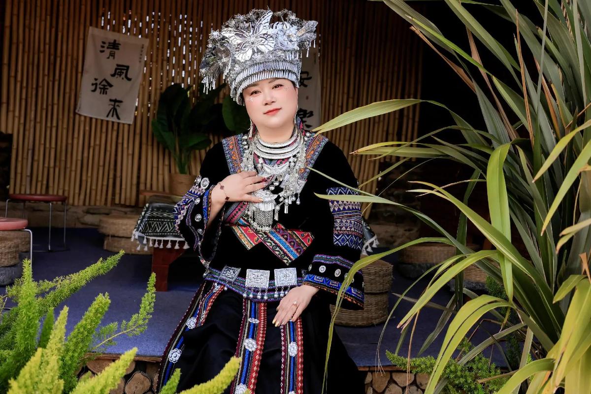 抖音压寨夫人抖音号是特定账号还是文化现象?背后有何故事或运营逻辑?