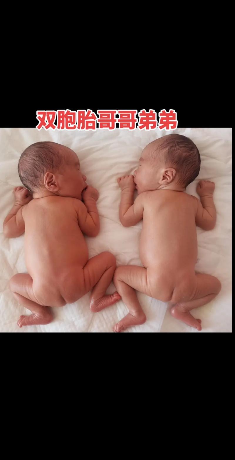 抖音双胞胎视频制作,如何用手机一键克隆分身?多机位拍摄与后期抠图技巧,新手也能快速上手的秘诀是什么?