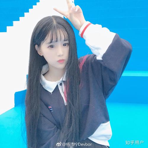 快手杨清柠王乐乐头像背后藏着哪些故事与争议?