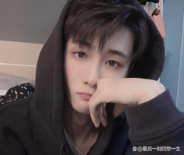 快手王乐乐的小号背后藏着什么故事?为何要开设小号又低调运营?