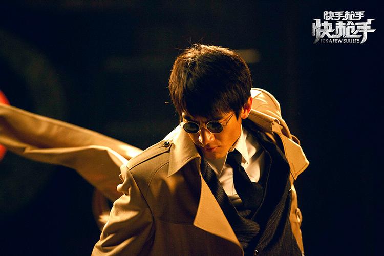 快手快枪手在豆瓣上的评价究竟如何?它能否延续快手系列的幽默风格与枪战爽感?