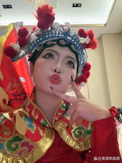 抖音丑女变美女音乐视频背后,是真实蜕变还是流量套路?滤镜与剪辑如何重塑颜值密码?