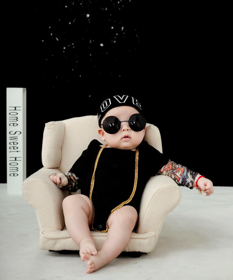 快手那个叫轩轩的胖小孩,为什么能火全网?他的走红背后藏着什么故事?