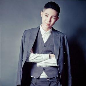 为什么快手高迪的头像图片风格独特?全网最全的高迪头像合集有哪些隐藏细节?如何找到适合自己的高迪风格头像?